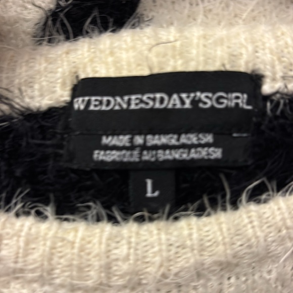 💜Wednesday’s Girl Jumper In Fluffy Spot Knit For Women Cream Black Spot size L - Picture 9 of 10